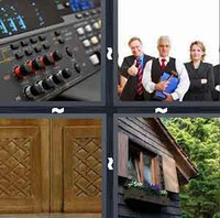 4 Pics 1 Word Levels Panel
